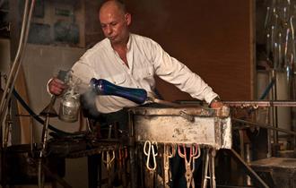 Demonstration at Glasform