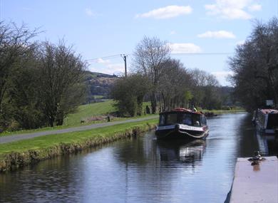 Foulridge Canal Cruises - Canal / Waterway / Marina in Colne, Colne ...