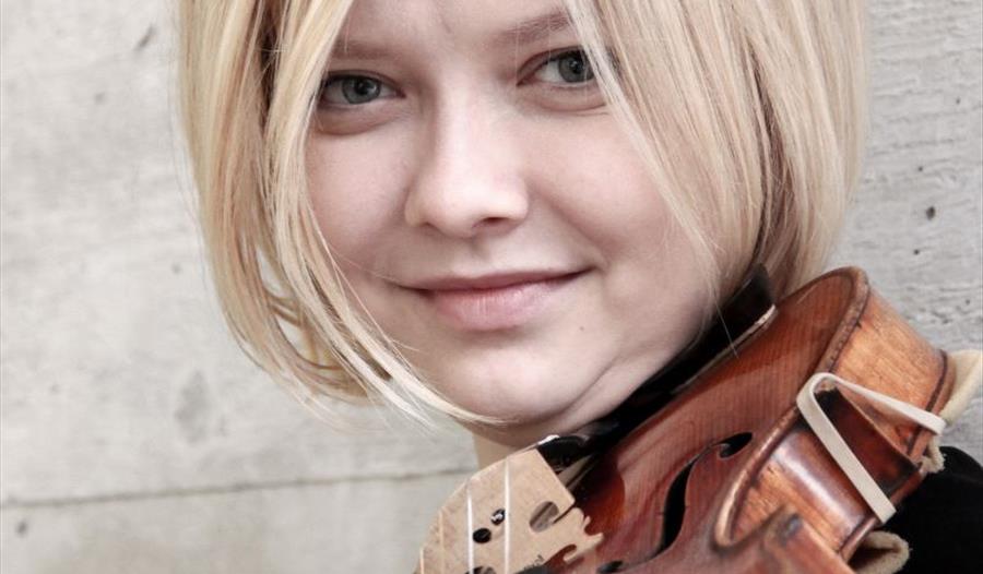 Alina Ibragimova, Violin Virtuoso in Parbold