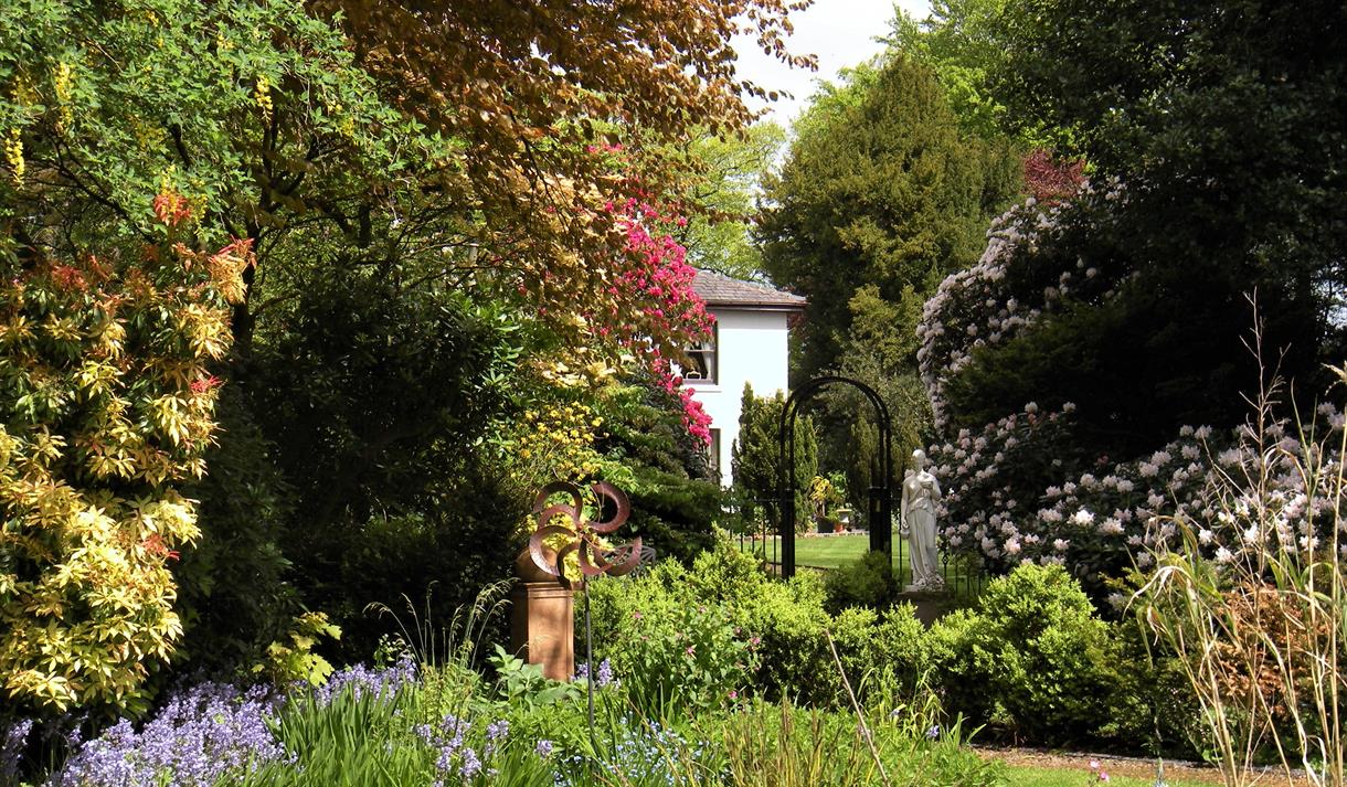 The Ridges Gardens (formerly Barbara Barlow's Cottage Garden)