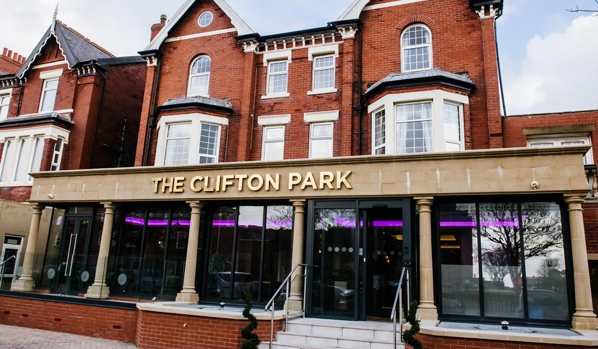 Clifton Park Hotel