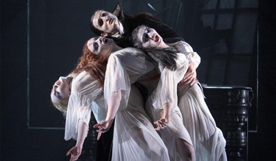 Northern Ballet: Dracula Live