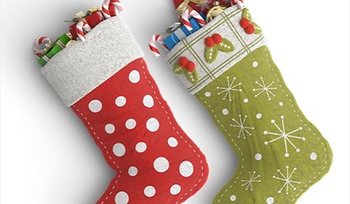 Kids Christmas Crafts - Decorate a Christmas Stocking