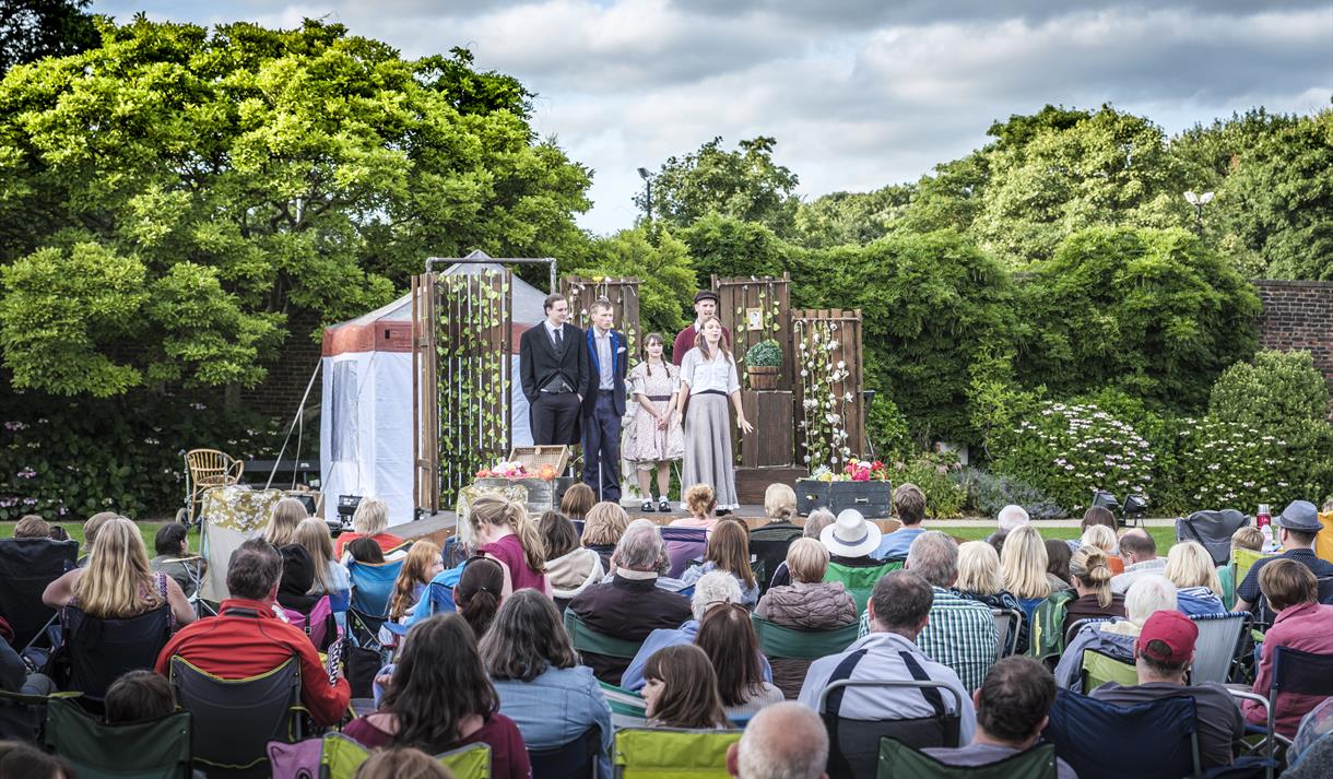 Theatre in the Park presents Romeo and Juliet