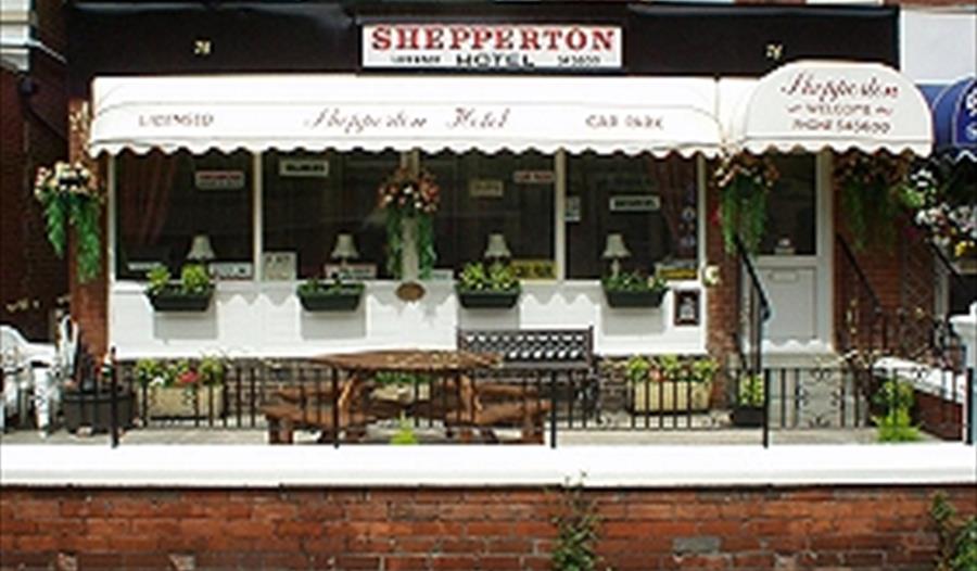 Shepperton Hotel