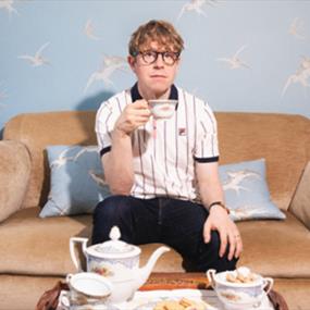 Josh Widdicombe