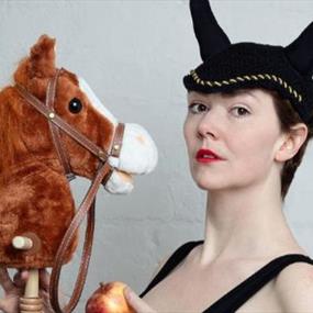 Elf Lyons: Horses