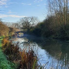 barrow upon soar towpath