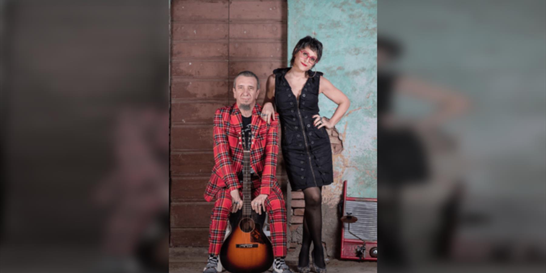 Max & Veronica