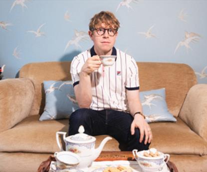 Josh Widdicombe