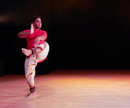 Expressions of the Heart: A Journey through Bharata Natyam by Hiten Mistry