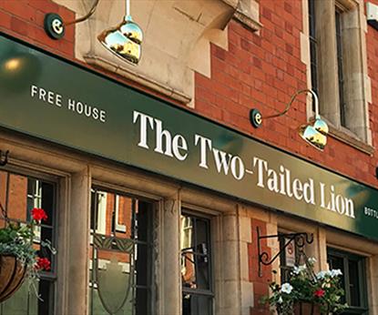 two tailed lion pub
