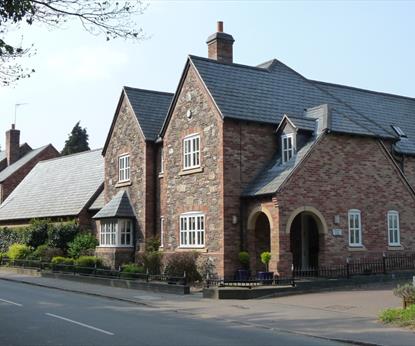 The exterior of Keepers Lodge B&B
