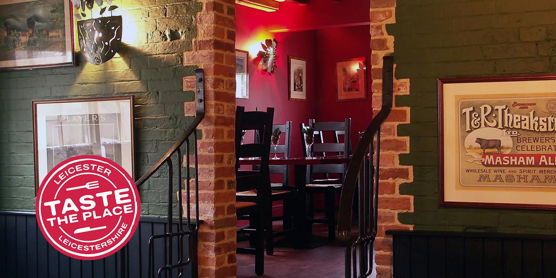 three horseshoes pub interior