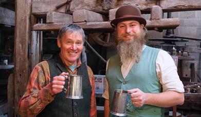 Folk musicians Alastair Braidwood & Tim Laycock