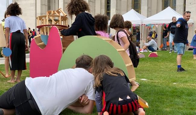 Family groups taking part in Free Form activities