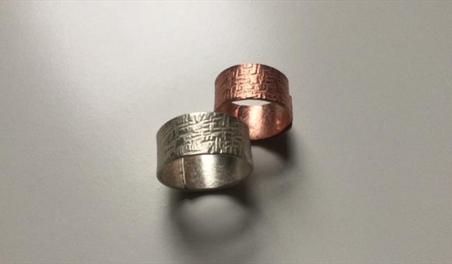 Individually designed, textured rings