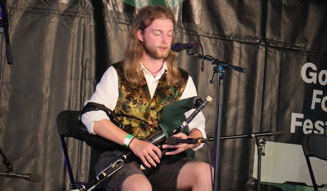 Folk musician Sebastian Stone