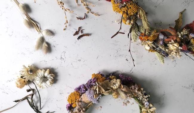 Dried floral hoops