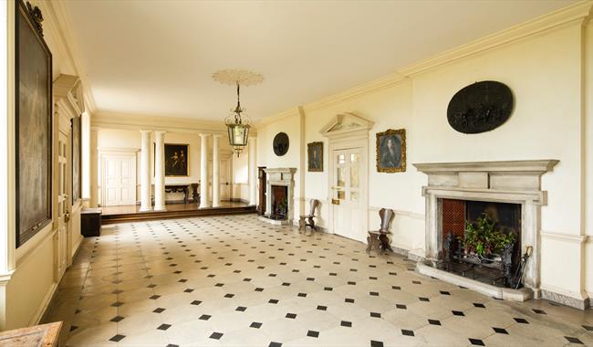 Interior shot Glynde Place