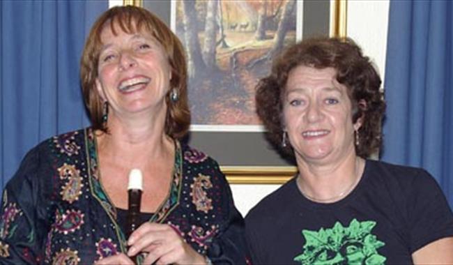 Folk musicians Lynne Heraud and Pat Turner