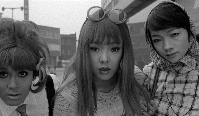 B/W photo of cast of Funeral Parade of Roses