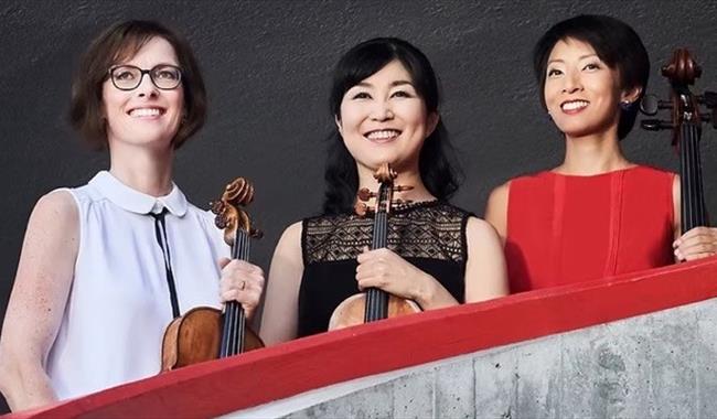 Members of the Oreade String Trio