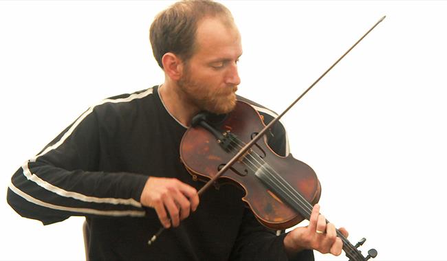 Folk musician Ben Paley