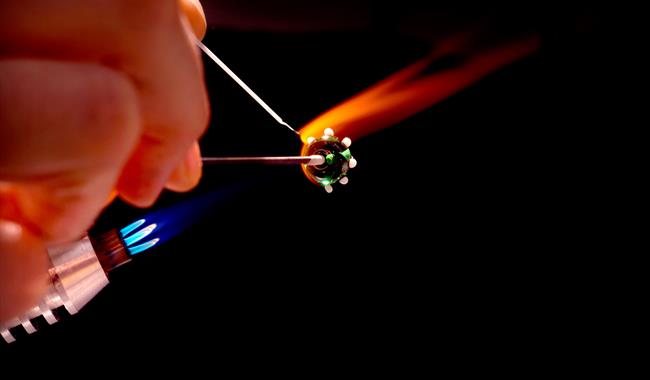 Artwave: glass beadmaking mini taster course