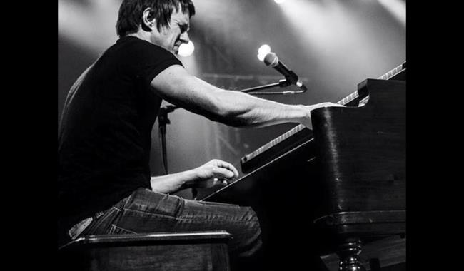 Upstairs at The Oak Presents - The Stevie Watts Trio