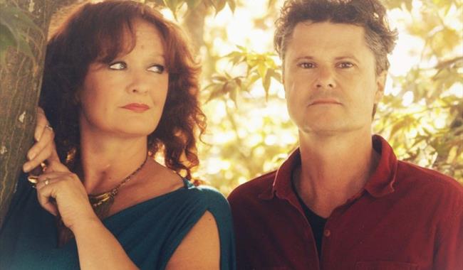 Kathryn Roberts and Sean Lakeman 30th Anniversary Tour