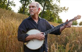 Folk musician Bruce Molsky