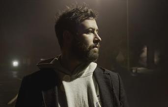 Hilltop Sessions, Live Gig with Headline act Michael Baker
