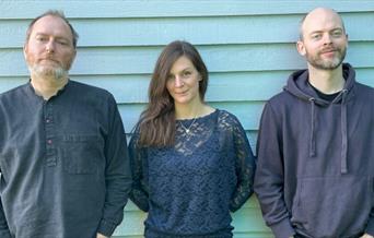 Folk group Long Hill Ramblers