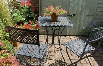 Courtyard garden