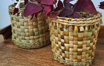 Woven plant pots
