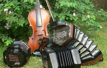 Musical instruments for folk music performance