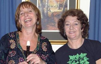 Folk musicians Lynne Heraud and Pat Turner