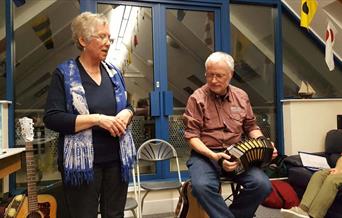 Open Night with Di & Steve Nevill, Lewes Saturday Folk Club