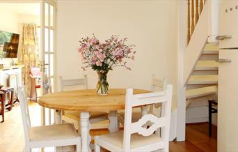 Castle Lookout dining area