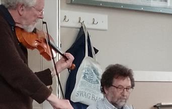 Folk musicians Keith Phillips and Peter Rogan