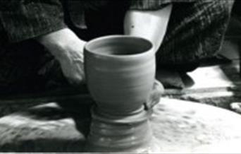 Shoji Hamada: A Japanese Potter in Ditchling
