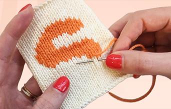 Hand darning