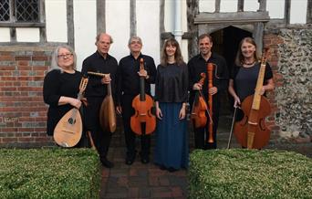 Pastores Ensemble at Anne of Cleves House