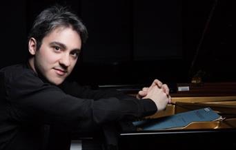 Glynde Place Concert Series 2022 - Alexander Gadjiev (piano)