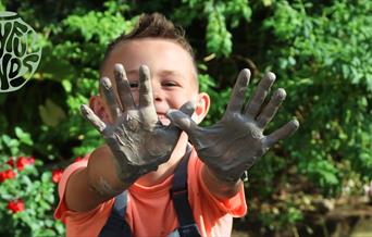 Pop-up Pottery Experience for kids