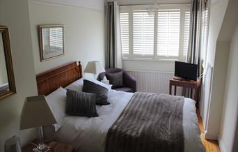 Cranleigh House bedroom