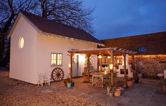 Blue Door Barns - courtyard at night