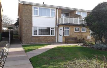 Accommodation, Seaford