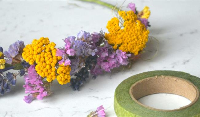 Dried-flower crown and floristry tape